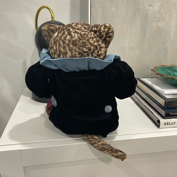 Handmade Cat by BC Artist Diane Jordens - Picture 5 of 16